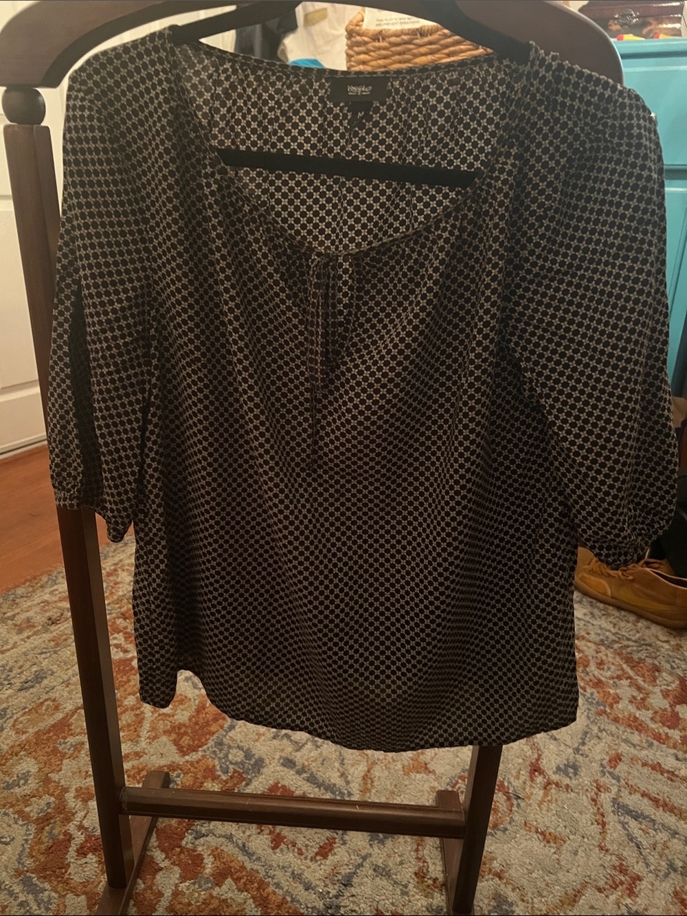Liz Claiborne Black and Cream Tie-Front Geometric Blouse
